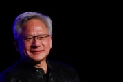 梦见下雪英伟达黄仁勋：编程人工智能如今就像训练一个人